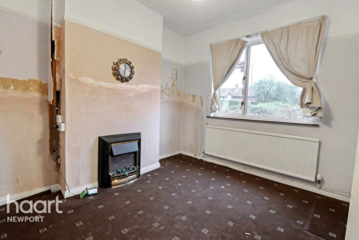 3 Bedroom Detached House For Sale In Mendalgief Road, Newport, NP20