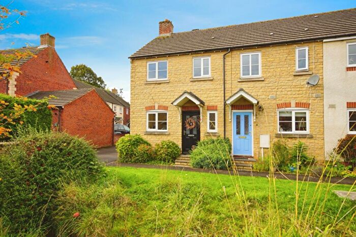 3 Bedroom End Of Terrace House For Sale In Caswell Mews, Dursley, Gloucestershire, GL11