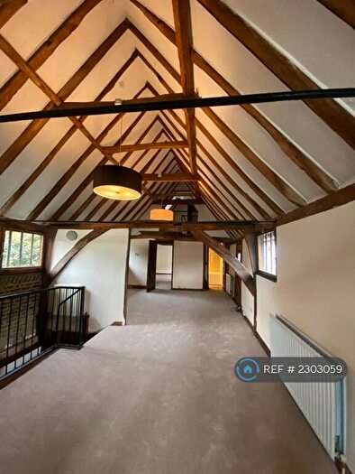 2 Bedroom Maisonette To Rent In High Street, Milton Regis, Sittingbourne, ME10