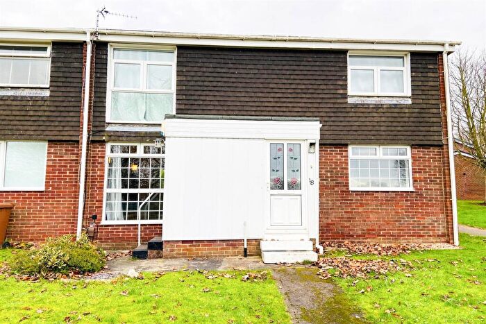 2 Bedroom Flat For Sale In Markby Close, Sunderland, SR3