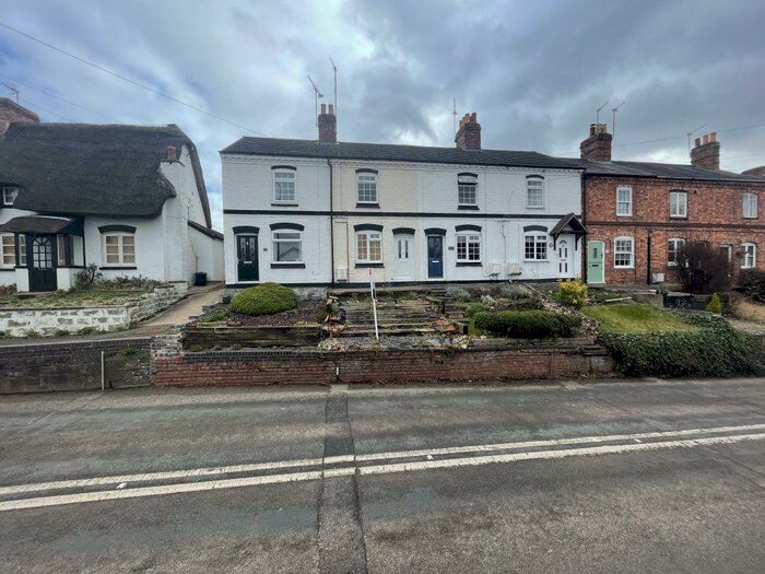 2 Bedroom House To Rent In Banbury Road, Southam, CV47