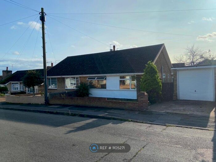 2 Bedroom Bungalow To Rent In Uplands Road, Armthorpe, Doncaster, DN3