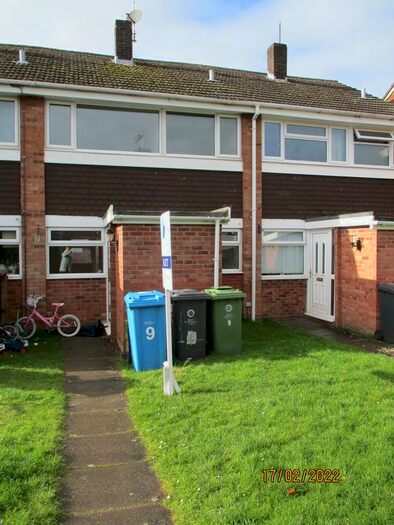 3 Bedroom Terraced House To Rent In Elm Walk, Penkridge, ST19