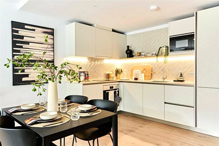 3 Bedroom Apartment To Rent In Uncle Deptford, Evelyn St, London, SE8