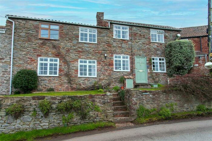 4 Bedroom Cottage For Sale In Caswell Lane, Clapton-in-Gordano, BS20