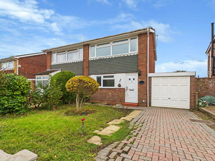 2 Bedroom Semi-Detached House For Sale In Ingleside Crescent, Lancing, BN15