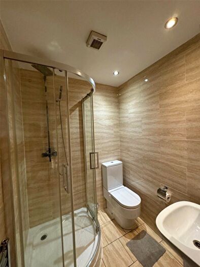 1 Bedroom Apartment To Rent In Hagley Road, Edgbaston, Birmingham, B17