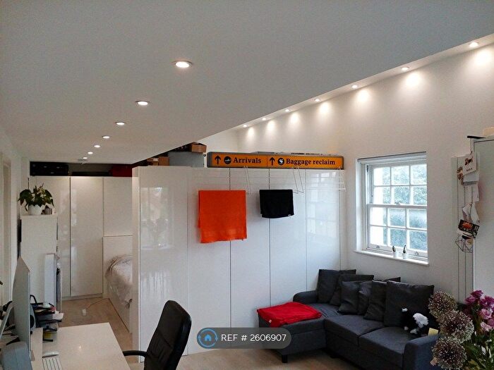 Studio To Rent In Church Road, Mitcham, CR4