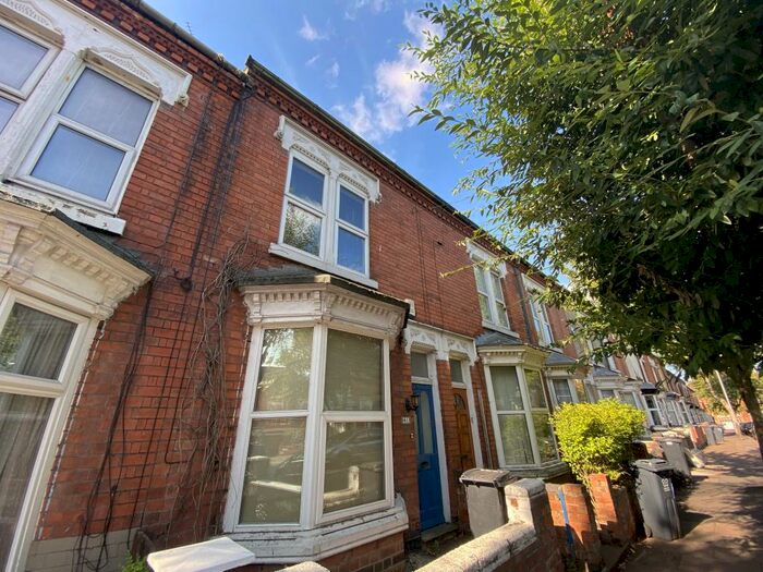 3 Bedroom House To Rent In Gaul Street, Leicester, LE3