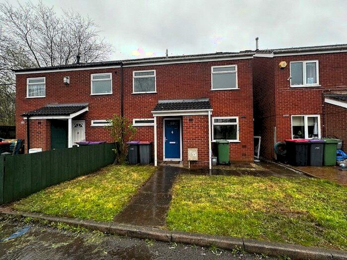 3 Bedroom Semi-Detached House To Rent In Churncote, Stirchley, Telford, Shropshire, TF3