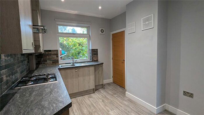 2 Bedroom Apartment To Rent In Granville Road, Gosforth, Newcastle Upon Tyne, NE3