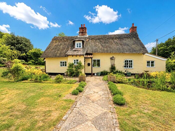 3 Bedroom House For Sale In Snape, Suffolk, IP17