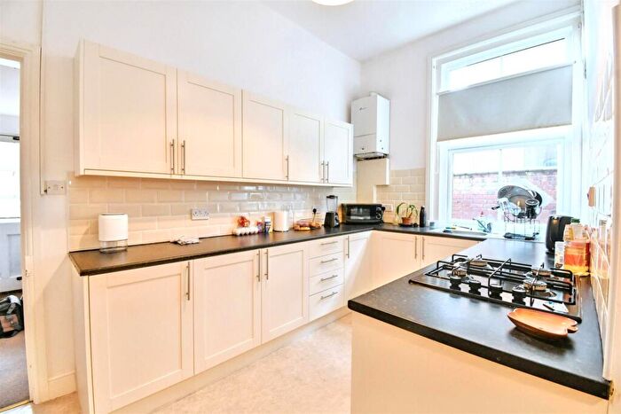 1 Bedroom Apartment For Sale In Heath Terrace Leamington Spa, CV32