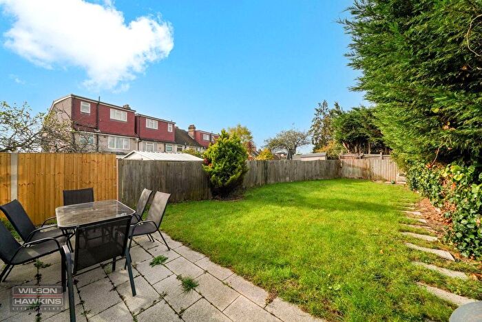 4 Bedroom Terraced House For Sale In Northwood Gardens, Greenford, UB6