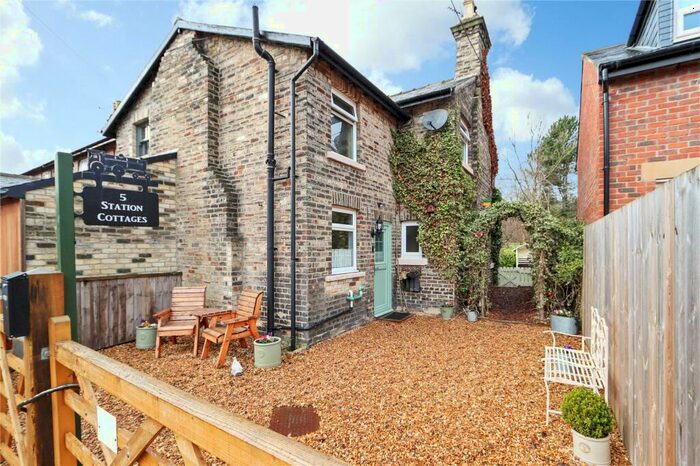 2 Bedroom Semi-Detached House For Sale In Lintz Green, Rowlands Gill, Durham, NE39