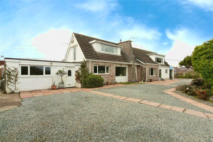 4 Bedroom Detached House For Sale In Newborough, Anglesey, Sir Ynys Mon, LL61