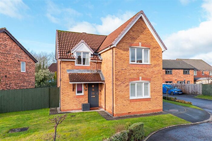 4 Bedroom Detached House For Sale In Mimosa Close, Chorley, PR7