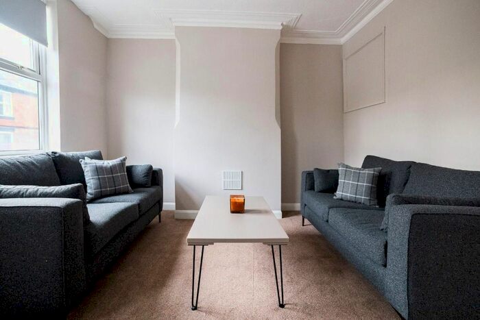 2 Bedroom Terraced House To Rent In Shipstone Street, Radford, Nottingham, NG7