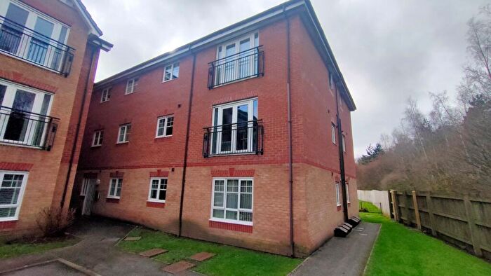 2 Bedroom Apartment For Sale In Lamberton Drive, Brymbo, Wrexham, LL11