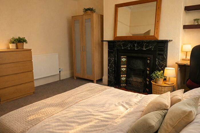 5 Bedroom Property To Rent In Salcombe Road, Plymouth, PL4