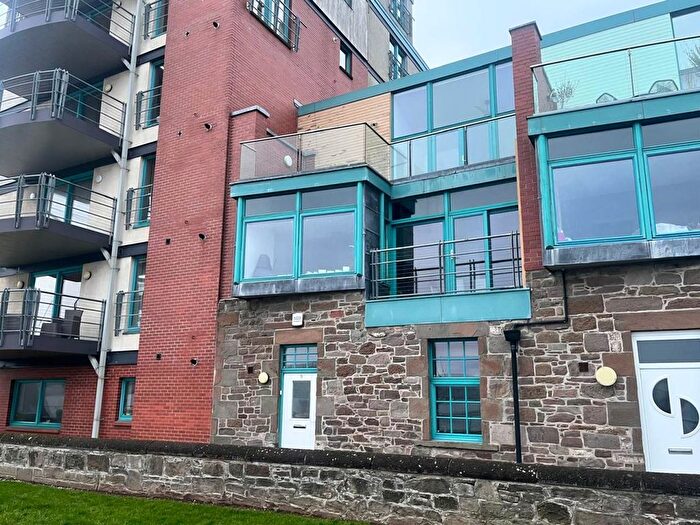 3 Bedroom Property To Rent In Marine Parade Walk, Dundee, DD1