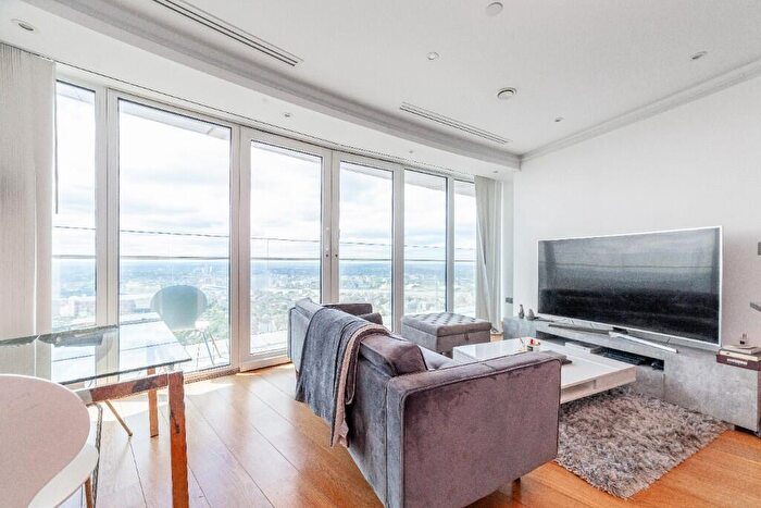 1 Bedroom Flat For Sale In Crossharbour Plaza, London, E14