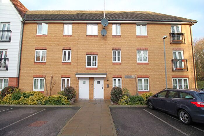 2 Bedroom Flat To Rent In Bromley Close, East Road, Harlow, CM20