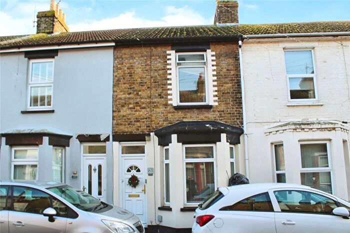 3 Bedroom Terraced House For Sale In Jefferson Road, Sheerness, Kent, ME12