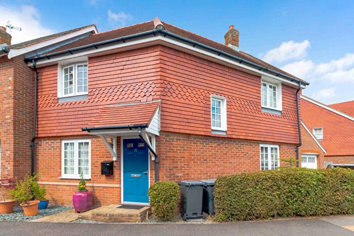 2 Bedroom Semi-Detached House For Sale In Rolling Mill, Maresfield, TN22