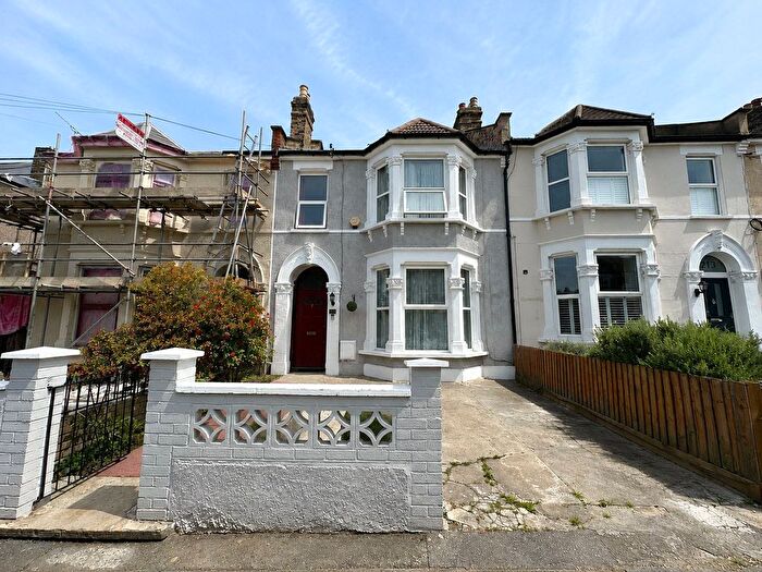 4 Bedroom Terraced House For Sale In Minard Road, London, SE6