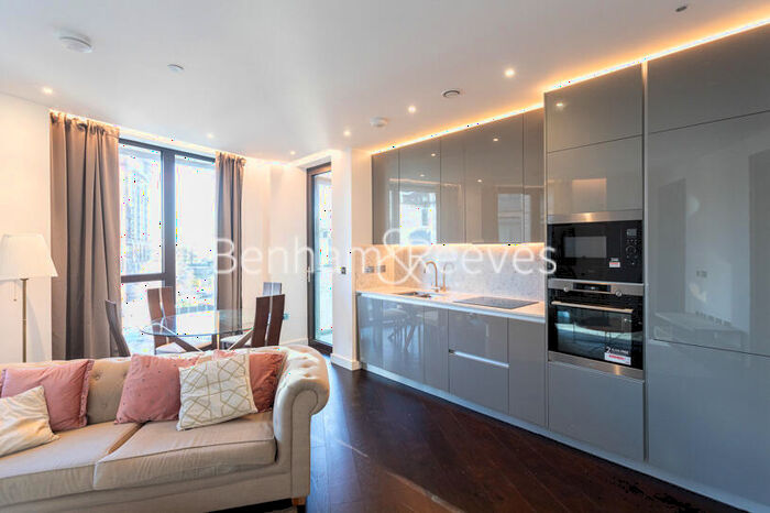 2 Bedroom Apartment To Rent In Charles Clowes Walk, London, SW11