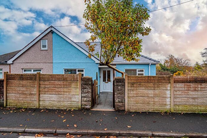 3 Bedroom Semi-Detached House To Rent In Brynmynach Avenue, Ystrad Mynach, CF82