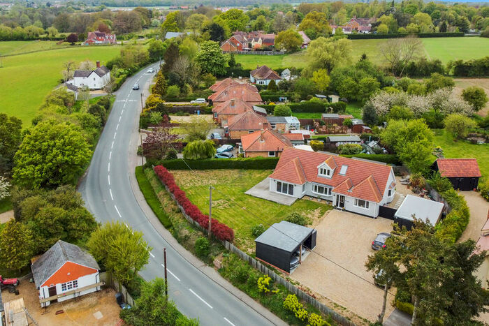 4 Bedroom Detached Bungalow For Sale In Richmond, Silver Hill, IP8