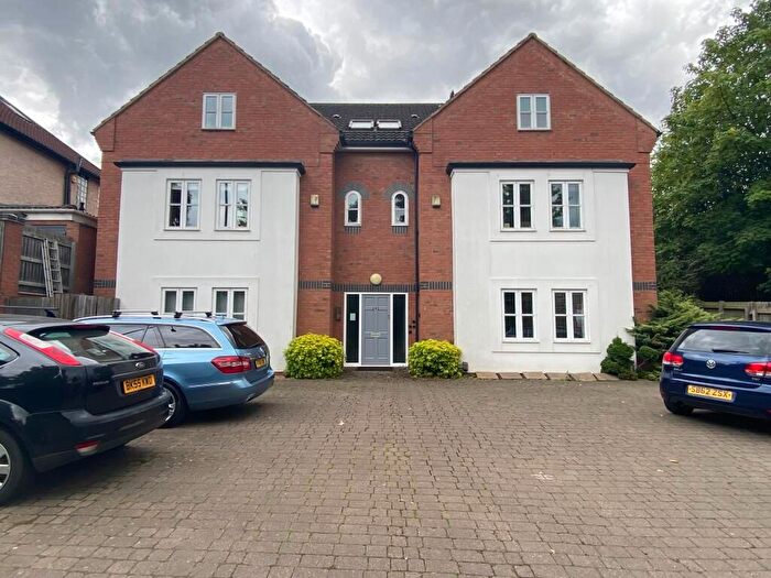 2 Bedroom Flat To Rent In Rugby Road, Leamington Spa, CV32