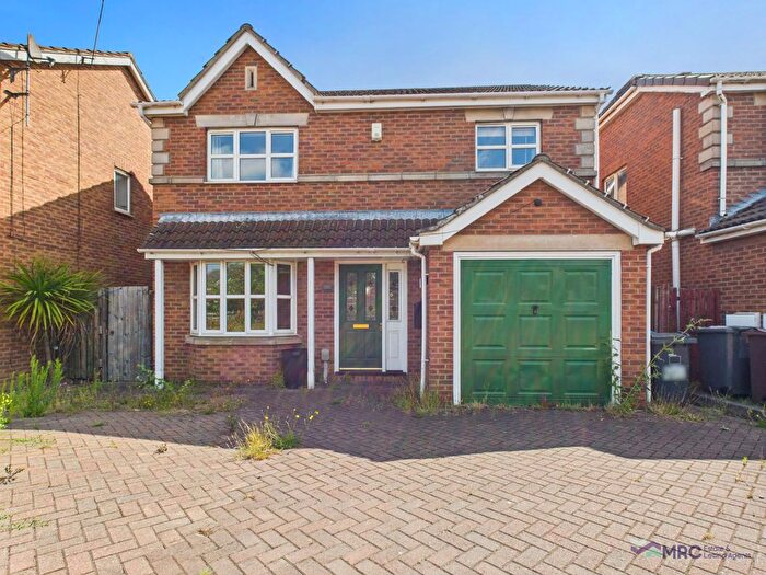 4 Bedroom Detached House For Sale In South Bridge Road, Hull, HU9