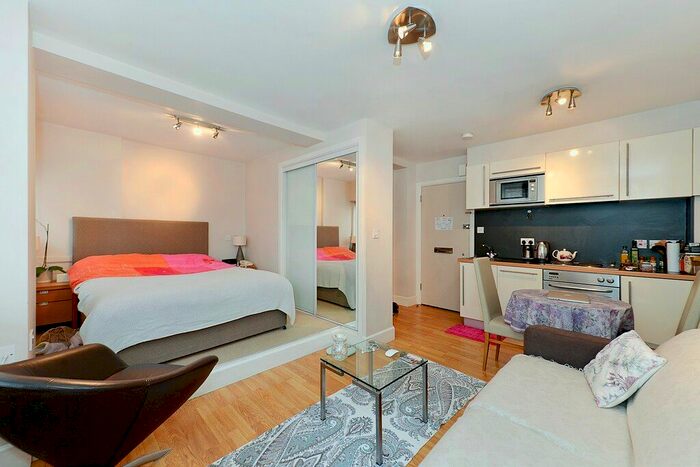 Studio To Rent In Sloane Avenue, Chelsea, SW3