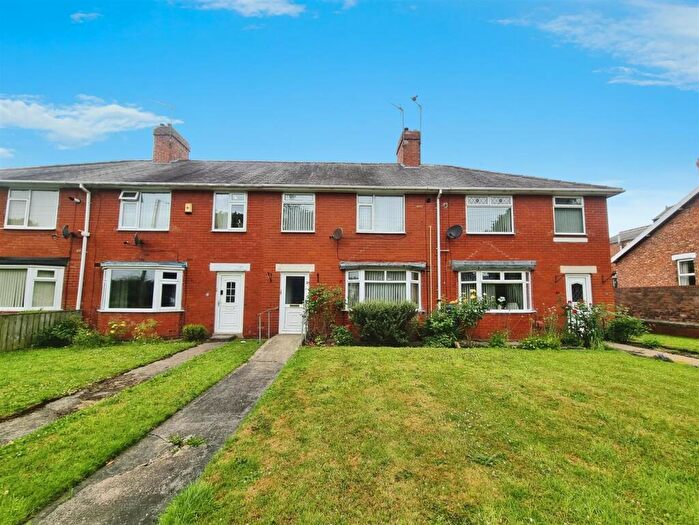 3 Bedroom Terraced House For Sale In South End Villas, Crook, DL15