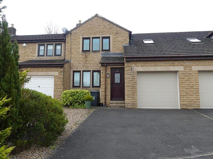 3 Bedroom House To Rent In Lime Close, Addingham, Ilkley, LS29