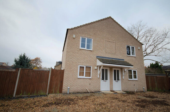 2 Bedroom House To Rent In Ash Croft, Sutton, CB6