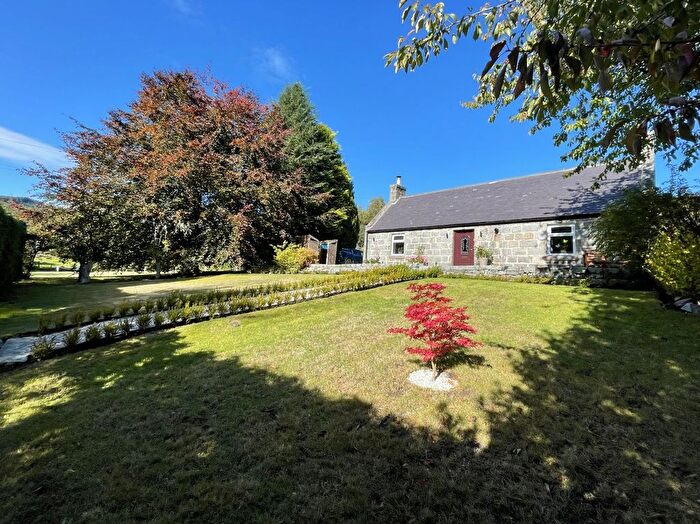 3 Bedroom Cottage For Sale In Tillyfourie, Inverurie, AB51