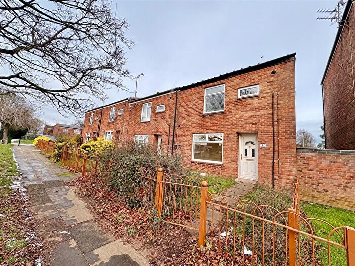 3 Bedroom End Terrace House For Sale In Redmile Walk, Peterborough, PE1
