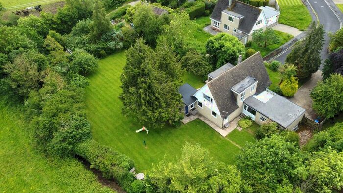 4 Bedroom Detached House For Sale In The Orchard, Kington St. Michael, Chippenham, SN14