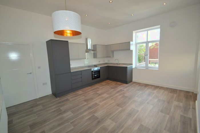 1 Bedroom Flat To Rent In Bury New Road, Whitefield, Manchester, M45