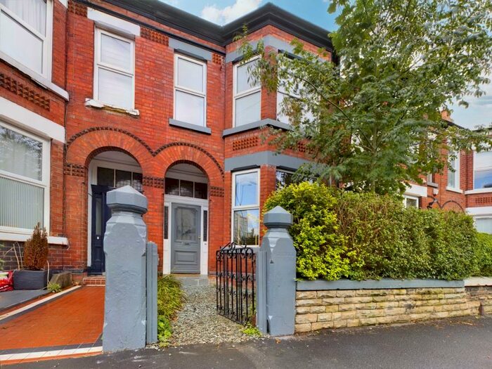 Houses for sale & to rent in SK1 3DX, Gorsey Brow, Brinnington And