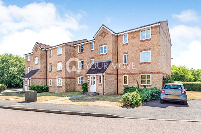 2 Bedroom Flat To Rent In Prestatyn Close, Stevenage, Hertfordshire, SG1