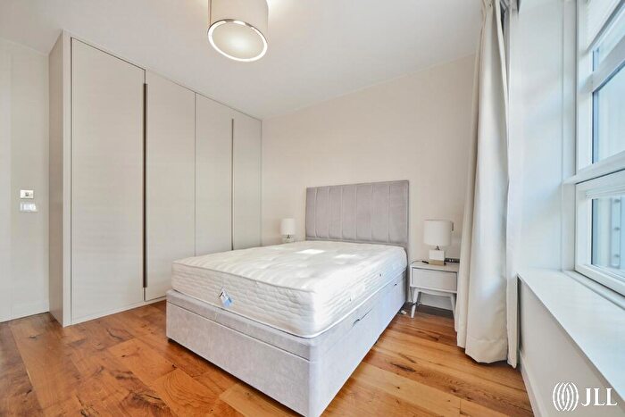 2 Bedroom Flat To Rent In Copperworks Wharf London, E15