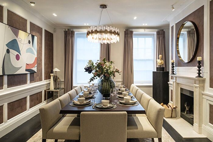 8 Bedroom Town House To Rent In Cheyne Walk, London, SW3