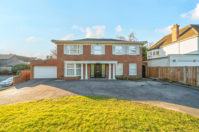 5 Bedroom Detached House For Sale In Elmstead Lane, Chislehurst, Kent, BR7