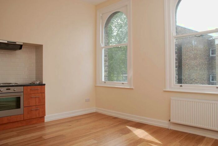 1 Bedroom Flat To Rent In Liverpool Road, Barnsbury, London, N1