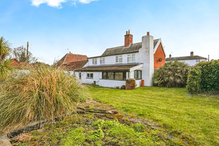 3 Bedroom Cottage For Sale In Main Road, Little Glemham, Woodbridge, IP13